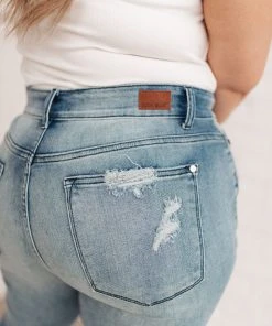 Ave Shops Washed Winter Skies Jeans - Stylish & Comfortable Bottoms for Women 26 Ave Shops Bottoms & Jeans Washed Winter Skies Jeans