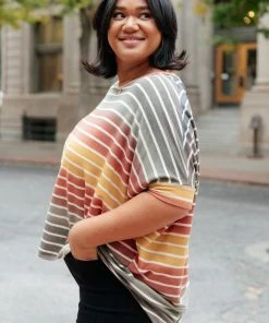 Ave Shops Clothing Weekend Wonder Top In Olive Multi