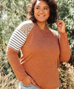 Ave Shops Wild One Top In Camel