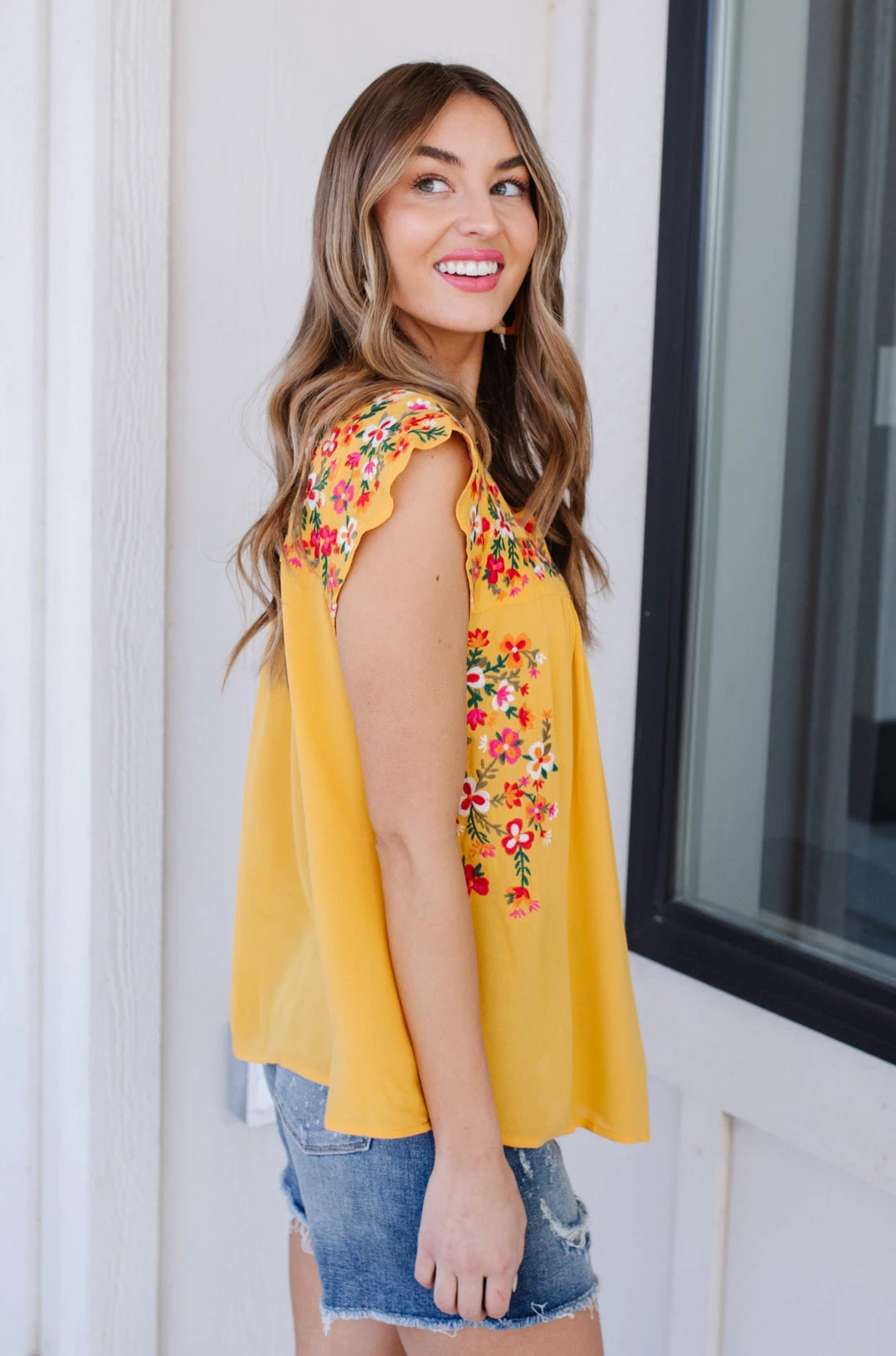 Ave Shops Yellow Blossoms Short Sleeve Shirt | Women’s Tops & Blouses 6 Ave Shops Yellow Blossoms Shirt Clothing
