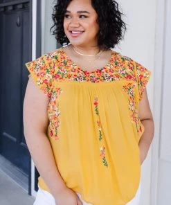 Ave Shops Yellow Blossoms Short Sleeve Shirt | Women’s Tops & Blouses 21 Ave Shops Yellow Blossoms Shirt Clothing