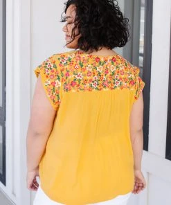 Ave Shops Yellow Blossoms Short Sleeve Shirt | Women’s Tops & Blouses 27 Ave Shops Yellow Blossoms Shirt Clothing