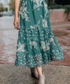 Ave Shops Zoe Floral Middi Skirt In Hunter Green Dresses, Rompers, Jumpsuits