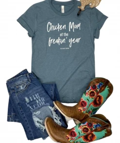 The Cinchy Cowgirl Heather Slate Chicken Mom Of The Year Short Sleeve Tee Clothing