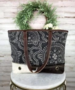 Myra >> MEGA SALE << Floral Pattern Cowhide Tote Handbag