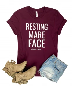 The Cinchy Cowgirl Clothing Maroon Resting Mare Face Short Sleeve Graphic Tee