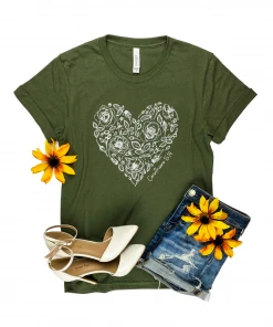 The Cinchy Cowgirl Corinthians 16:14 Rose Heart Army Green Short Sleeve Graphic Tee