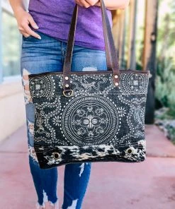 Myra >> MEGA SALE << Floral Pattern Cowhide Tote Handbag